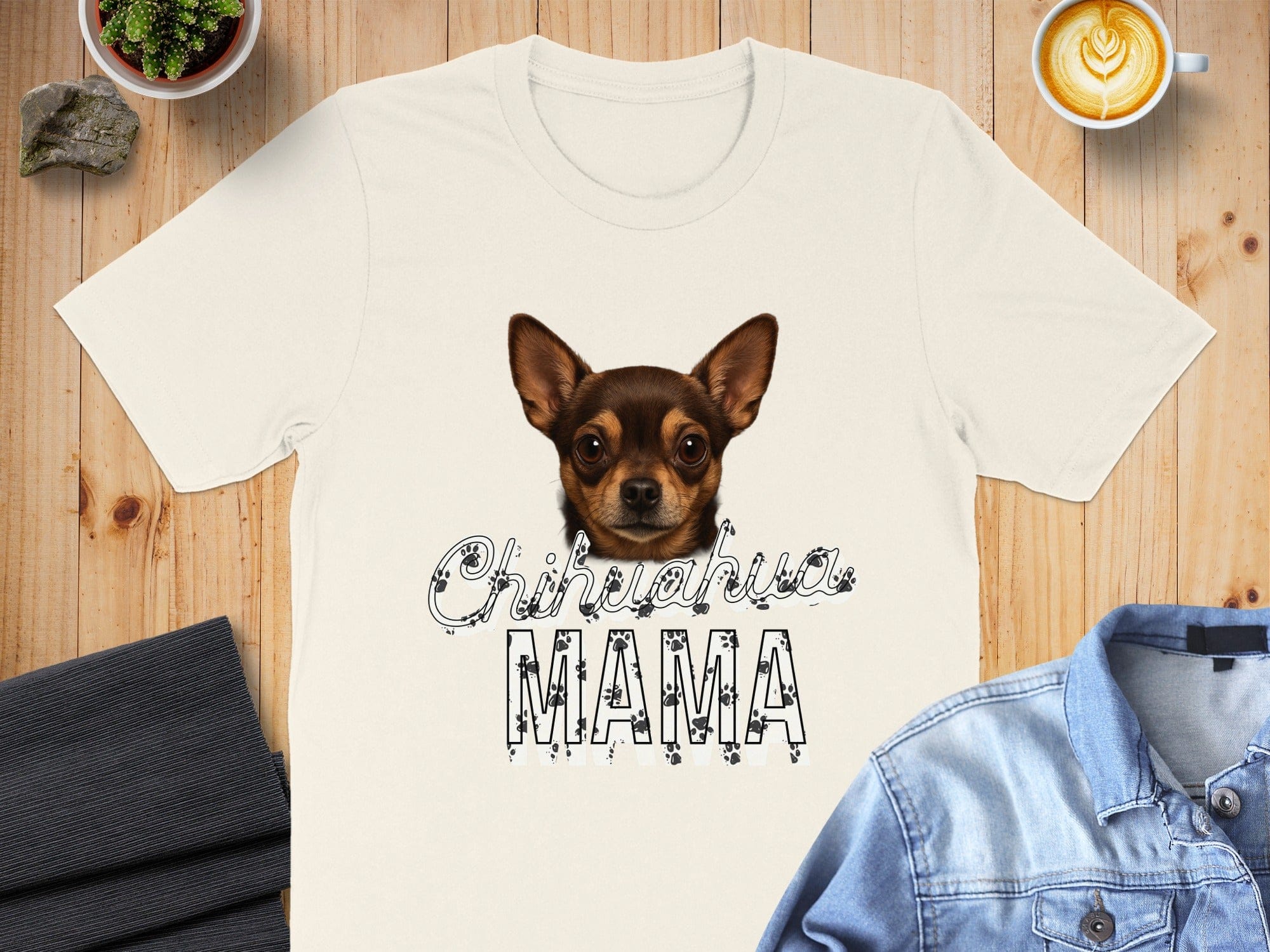 Chihuahua Mama Graphic Tee Shirt