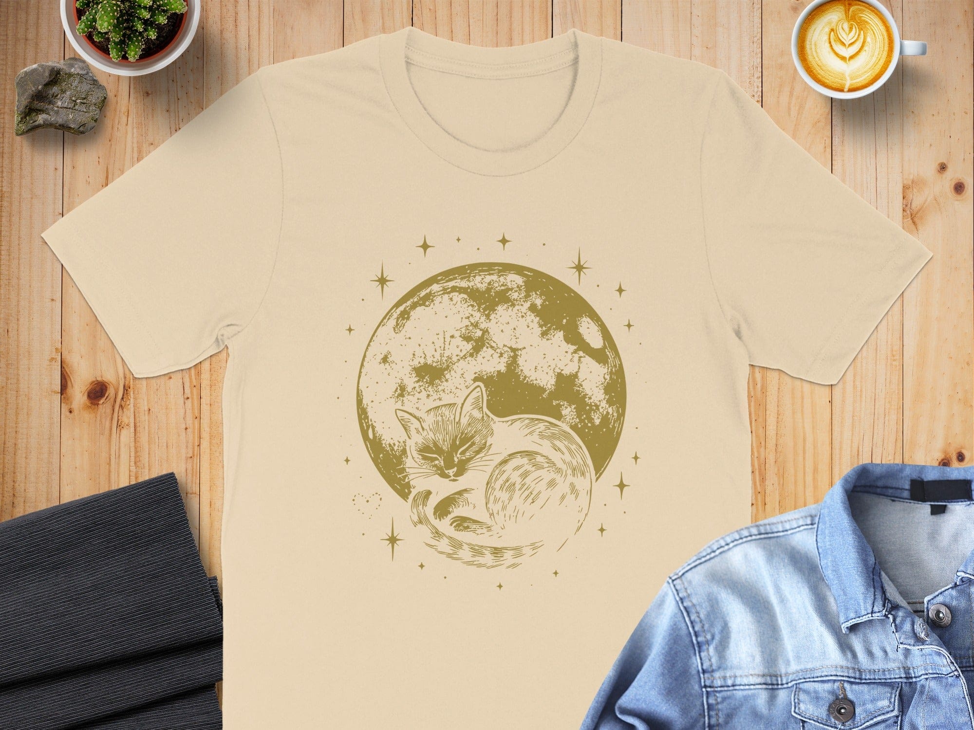 Cat Moon Graphic T-Shirt for Casual Outfits