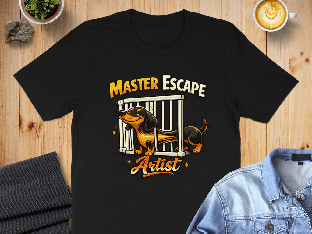 Master Escape Artist Funny Dachshund Graphic T-Shirt
