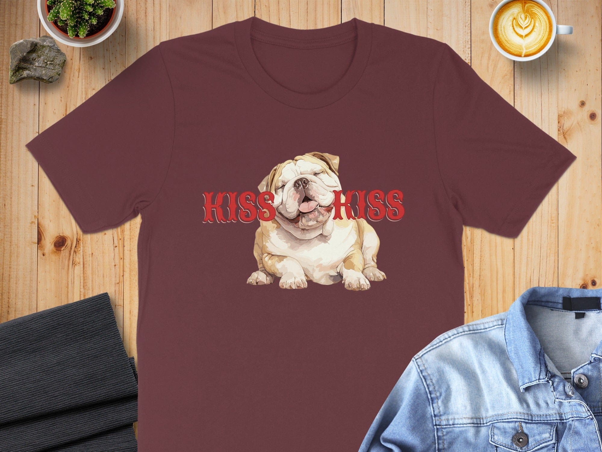 Kiss Kiss Bulldog Graphic T-Shirt