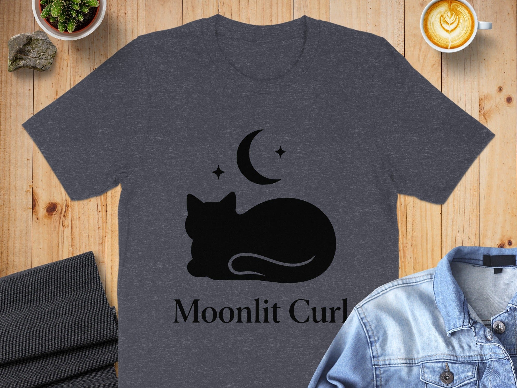 Moonlit Curl Cat Design T-shirt for Pet Lovers