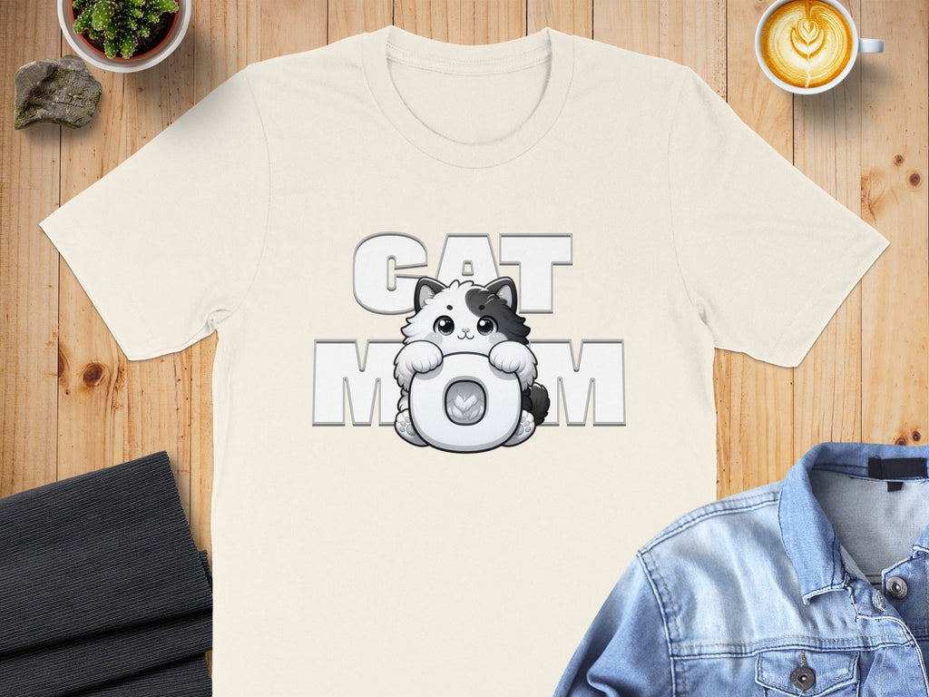 Cute Cat Mom Graphic T-Shirt for Cat Lovers